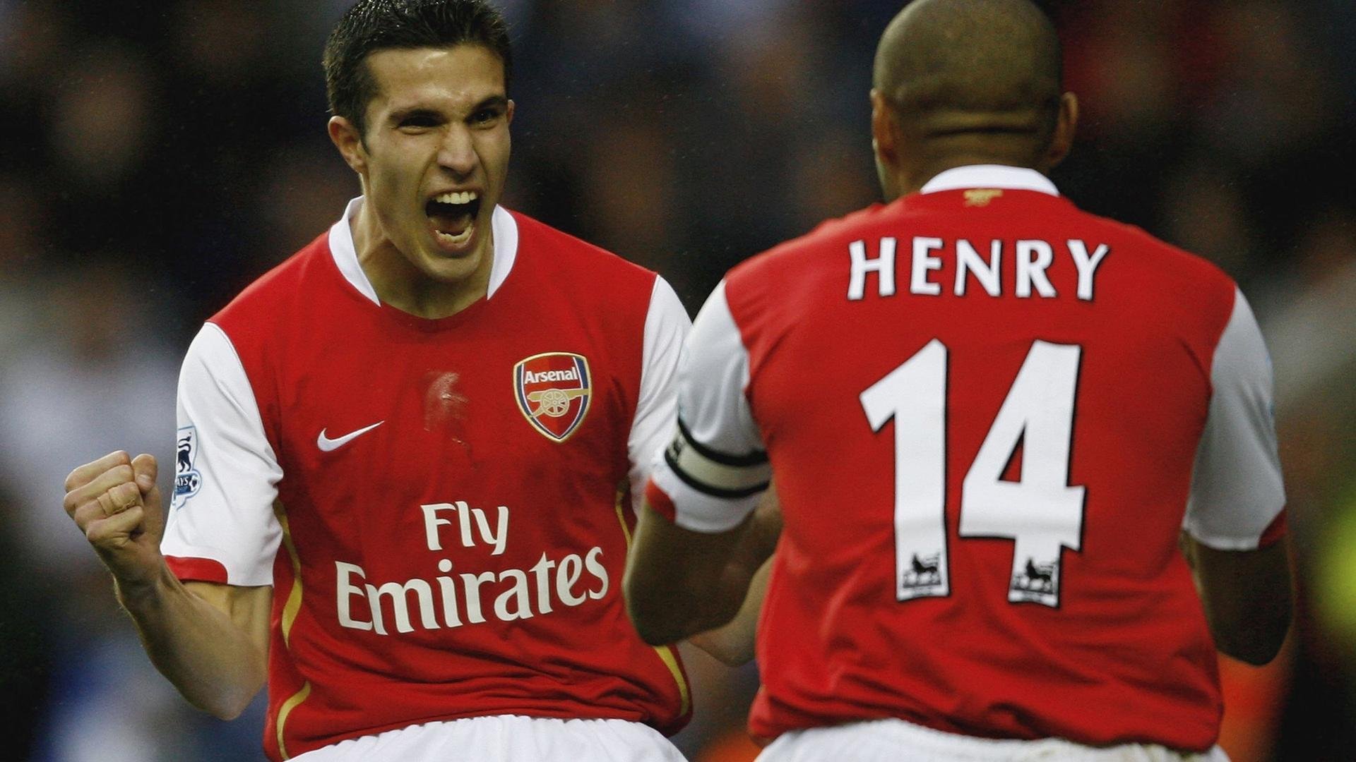 “特朗普惊现切尔西更衣室，夺冠庆典引热议”