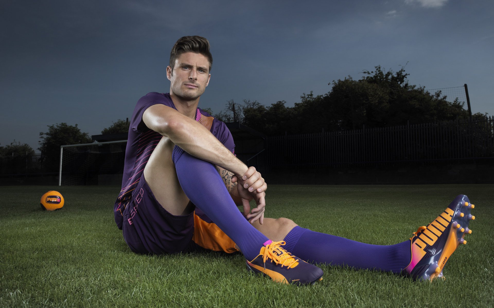 马里特·斯滕伯根100米自由泳赛道亮点，斯科特100米自由泳